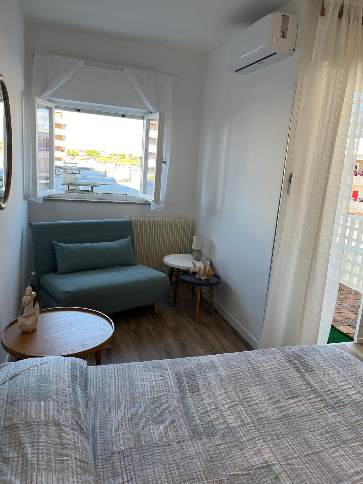 Ca' Vittoria Apartment Lignano Sabbiadoro Bagian luar foto
